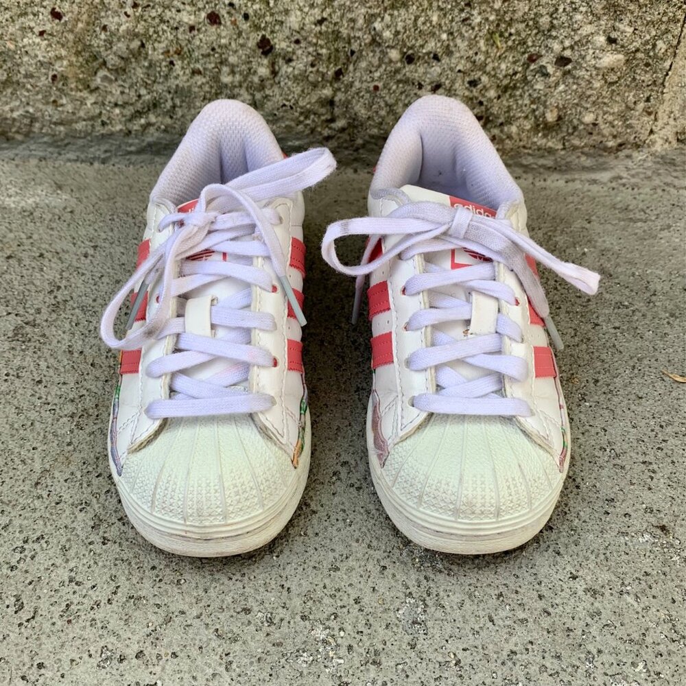 ADIDAS Pink Floral Superstar Sneakers Girls 11 Her Studio Toddler Running Shoes - Picture 4 of 8